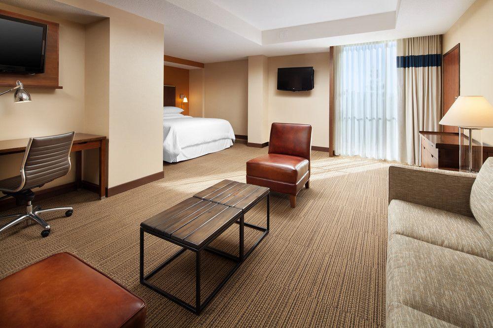 Courtyard San Jose Airport Hotel Exterior foto