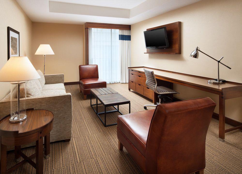 Courtyard San Jose Airport Hotel Exterior foto